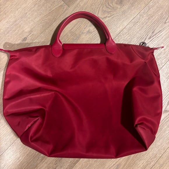 Longchamp Raspberry Nylon Tote Bag with Top Handles - Picture 3 of 4